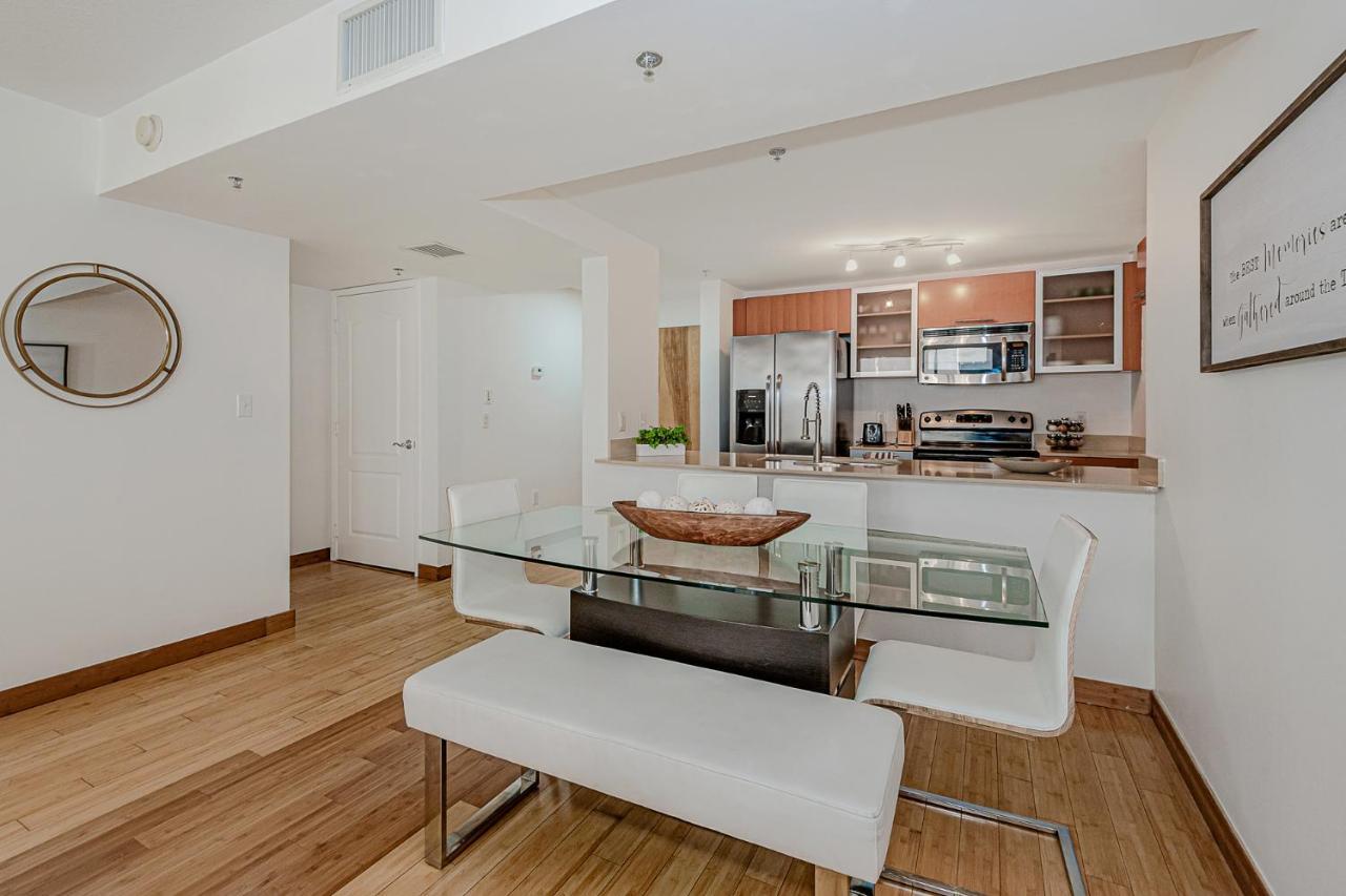 Lovely Condo With City & Ocean Views. Sleep Up To 6 People! Miami Bagian luar foto