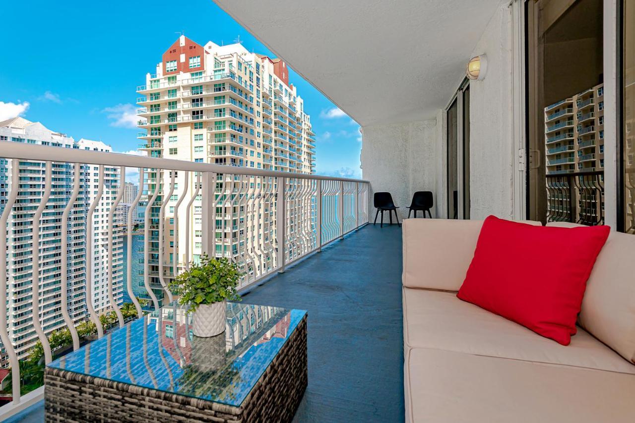 Lovely Condo With City & Ocean Views. Sleep Up To 6 People! Miami Bagian luar foto